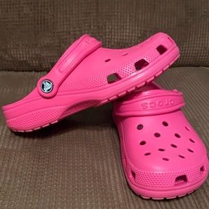 Juniors Hot Pink Crocs